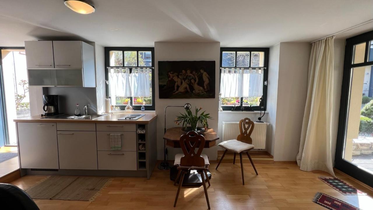 Ferienwohnung Im Stadionischem Hof Walluf Ngoại thất bức ảnh
