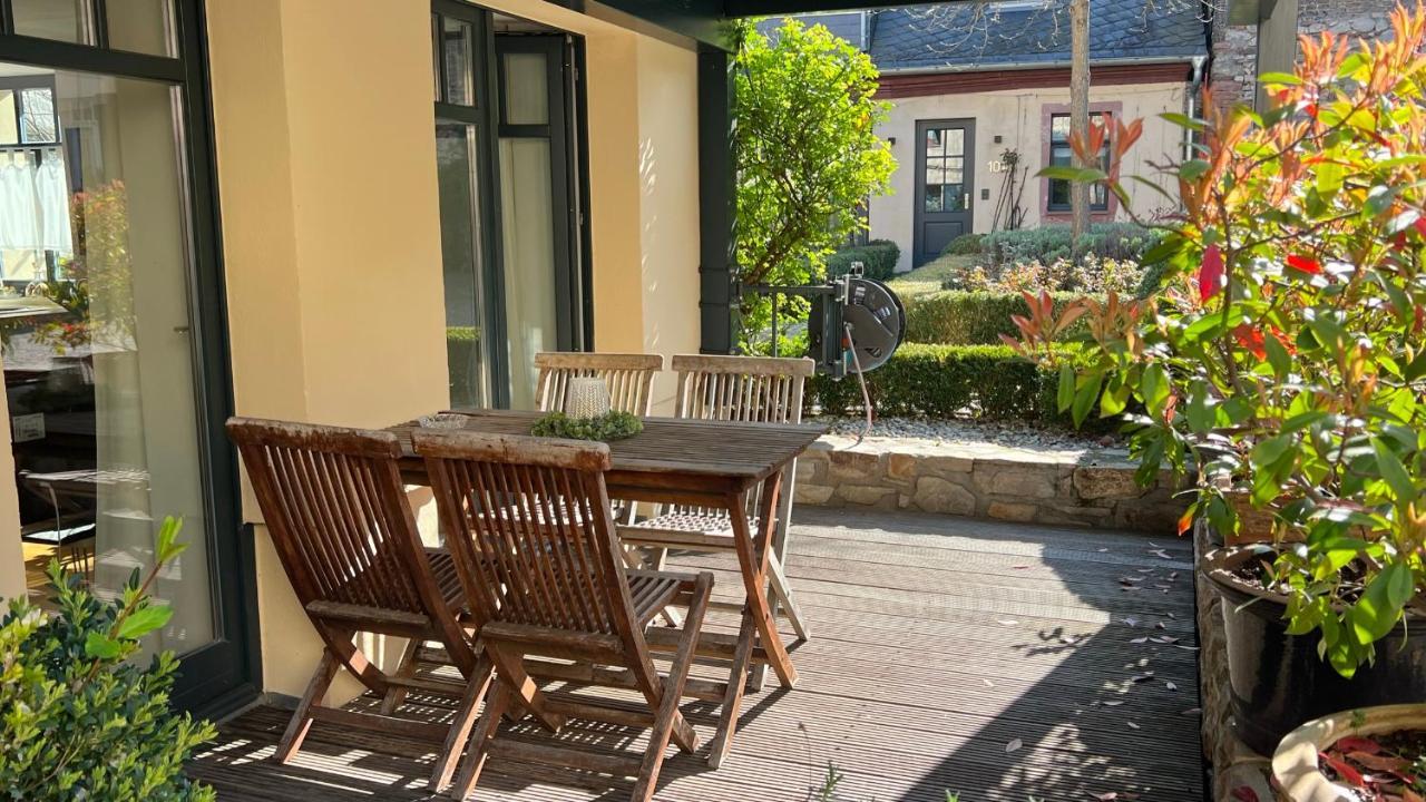 Ferienwohnung Im Stadionischem Hof Walluf Ngoại thất bức ảnh